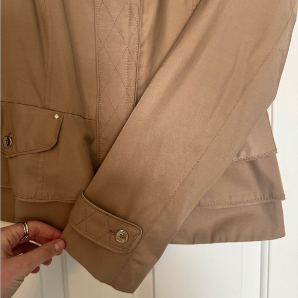 White House Black Market tan jacket - Picture 3 of 4